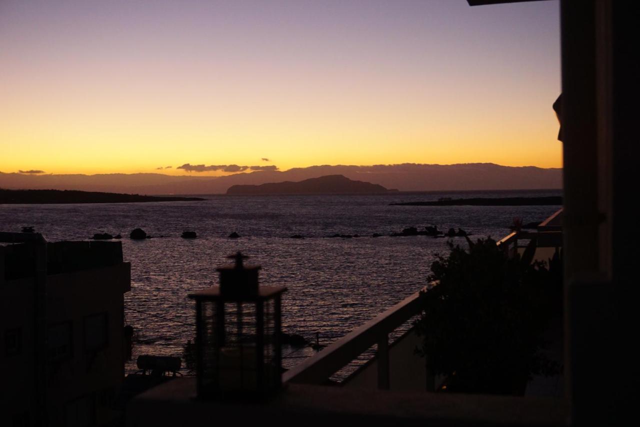 Seas The View Apartment Chania  Exterior photo