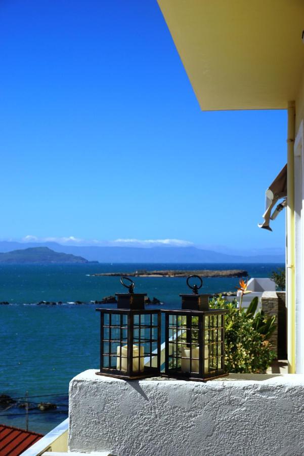 Seas The View Apartment Chania  Exterior photo