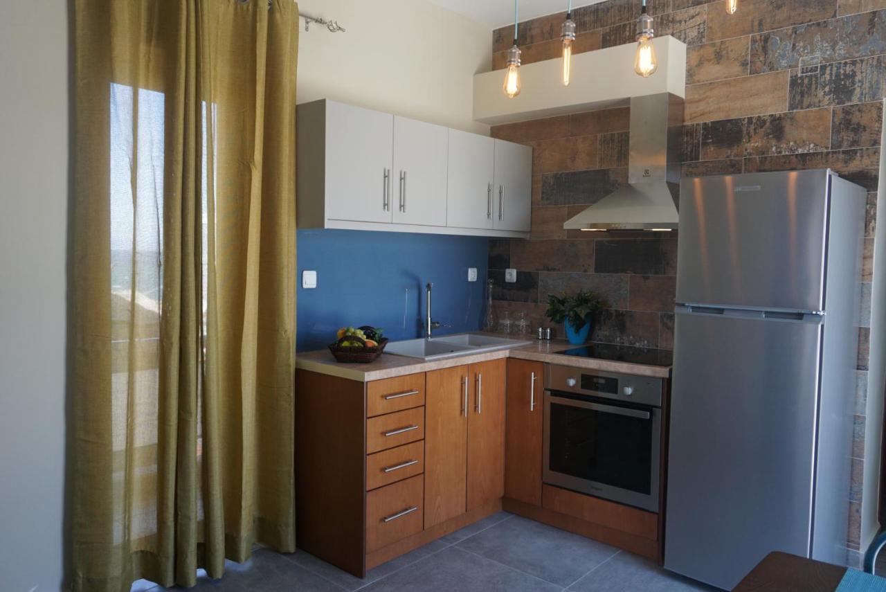 Seas The View Apartment Chania  Exterior photo